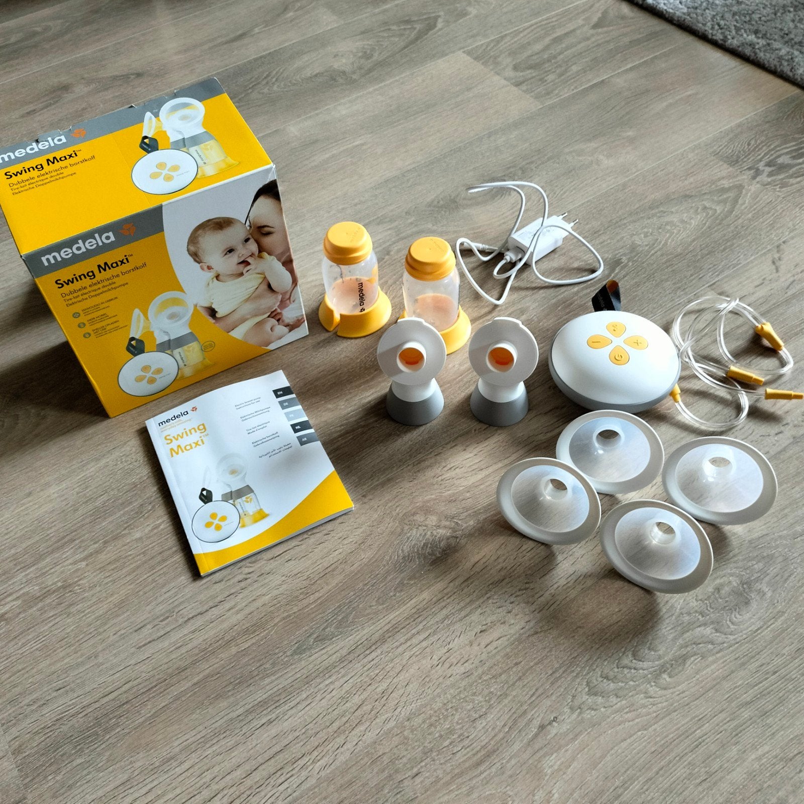 Medela Swing Maxi Dubbele Elektrische Borstkolf, Ophalen, Zo goed als nieuw