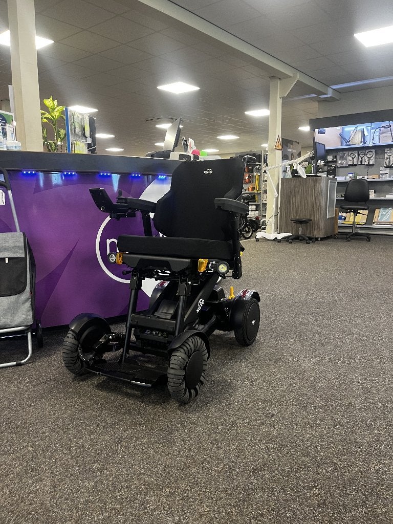 XSTO M4 Pro Elektrische Rolstoel | Elektrisch Hoog/Laag |, Ophalen, XSTO, Nieuw, Inklapbaar