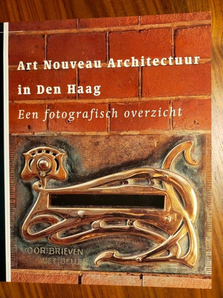 Art Nouveau Architectuur Den Haag (fotografisch overzicht), Ophalen of Verzenden, Zo goed als nieuw, Architecten