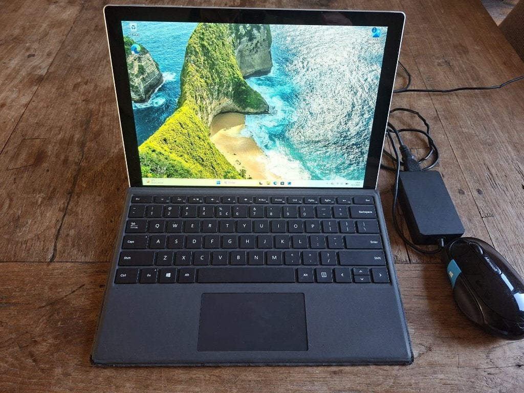 Microsoft Surface Pro 5 – 256GB SSD –compleet!, Computers en Software, 12 inch, Ophalen of Verzenden, Zo goed als nieuw, Gps