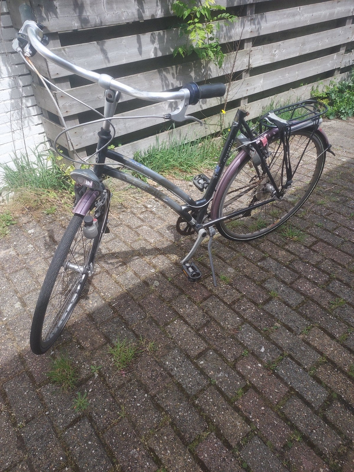 Giant damesfiets met axa slot, Fietsen en Brommers, Fietsen | Dames | Damesfietsen, Ophalen, Gebruikt, Versnellingen, 56 cm of meer