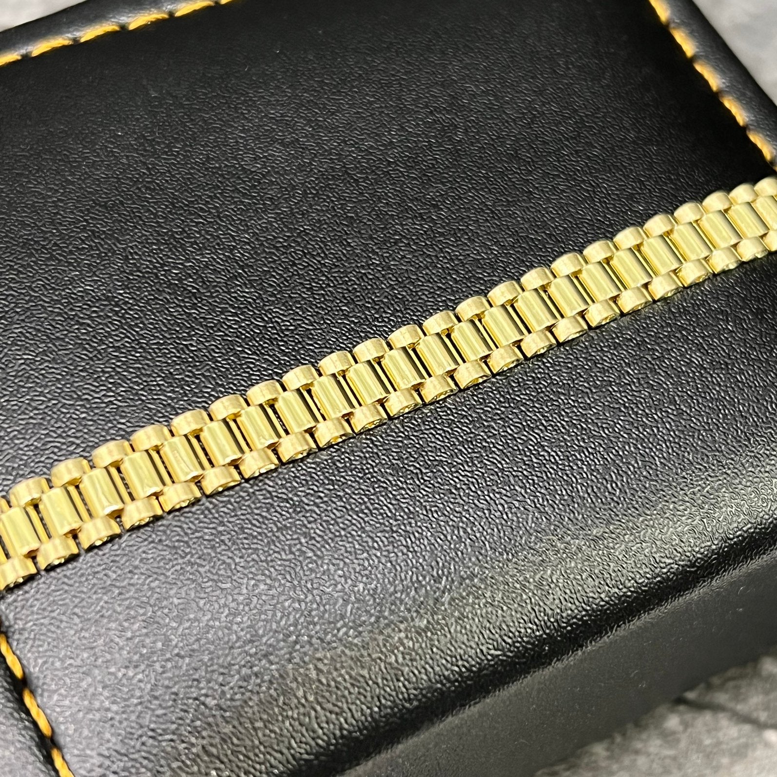 14 karaat gouden armband rolex schakel, Ophalen of Verzenden, Nieuw, Goud