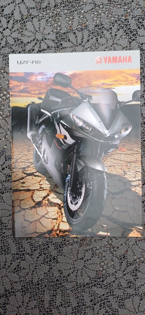 Originele folder Yamaha R6 2003 uitvouwbaar, Motoren, Ophalen of Verzenden, Yamaha