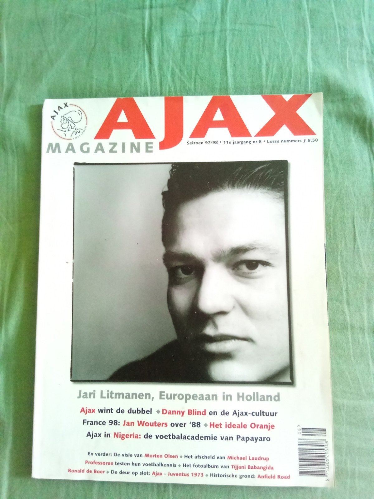 Ajax Magazine 1997 zeer veel Jari Litmanen, Ophalen of Verzenden, Gelezen