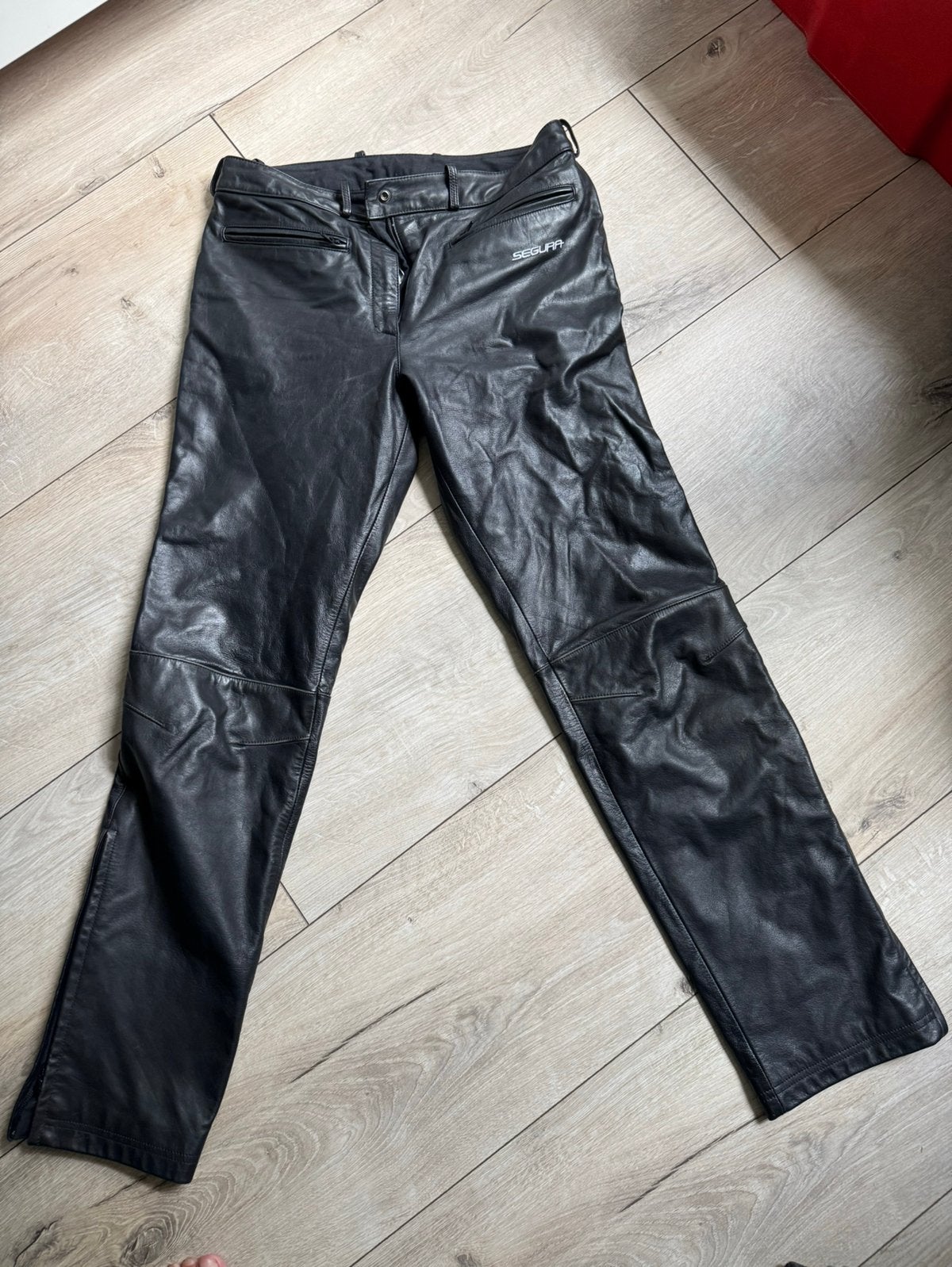 Segura leren dames motorbroek - maat T4, Motoren, Ophalen of Verzenden, Tweedehands, Dames, Broek | leer