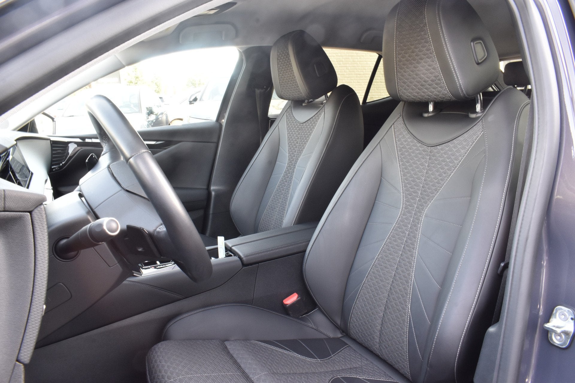 DS DS 4 1.6 E-Tense 225 EAT8 Pallas | SOH 97% Automaat | Nav, Auto's, Dealer onderhouden, Gebruikt, Leder en Stof, Bedrijf