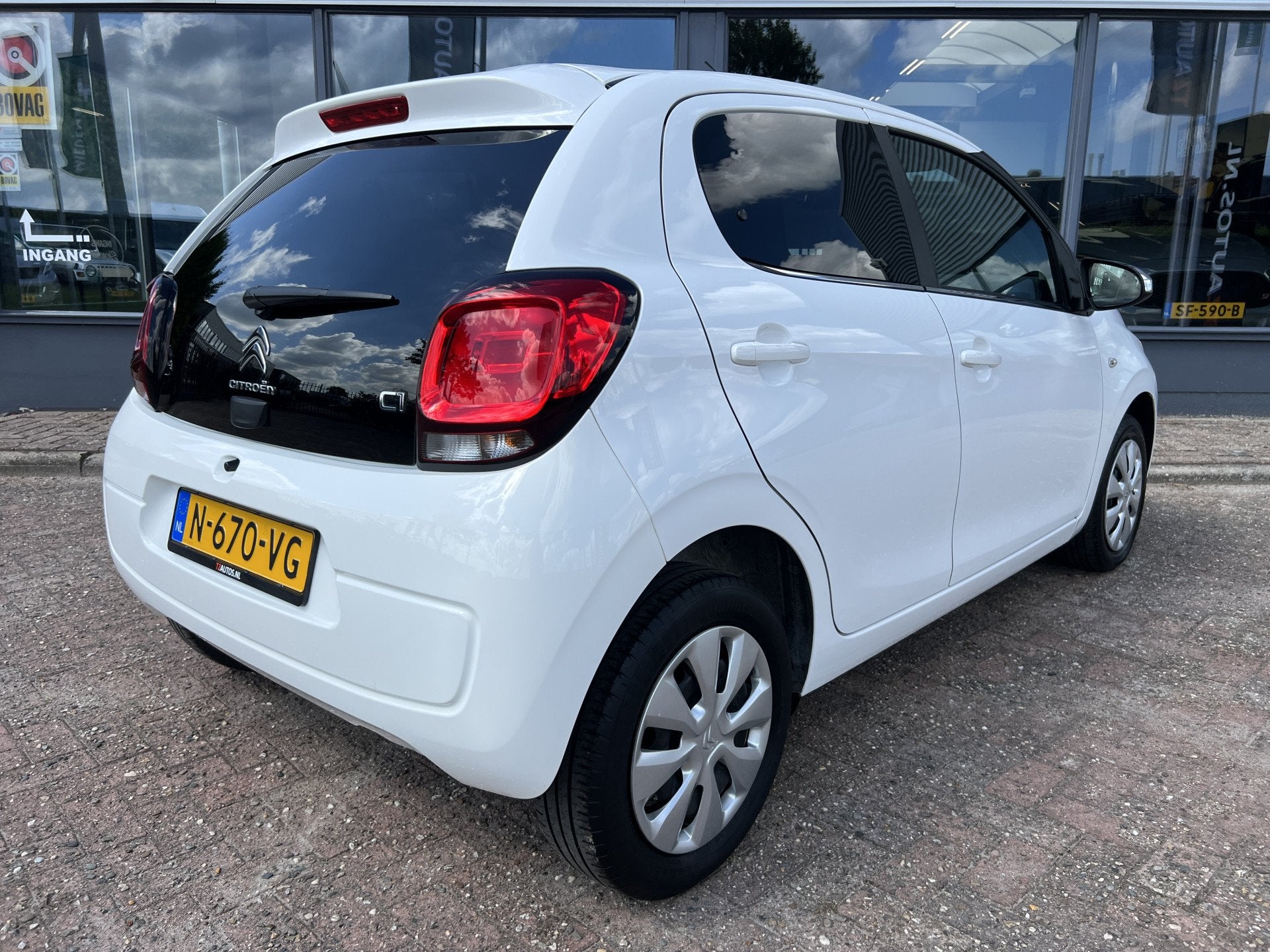 Citroën C1 1.0 VTi Feel Airco/Cruise-Controle/ 5- Deurs, Voorwielaandrijving, Stof, Gebruikt, 4 stoelen