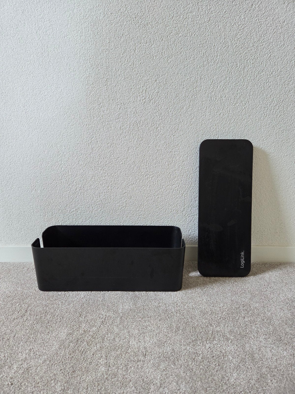 LogiLink zwarte kabelbox, Ophalen of Verzenden, Gebruikt, Zwart, Kunststof