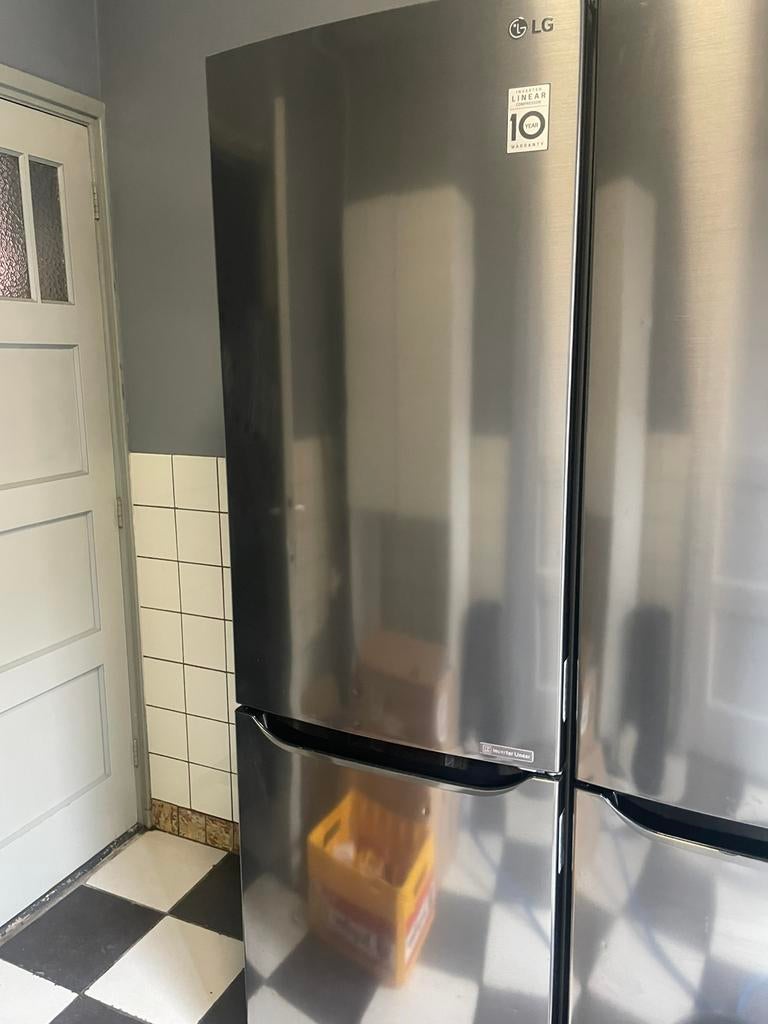 Koelvriescombinatie LG, Ophalen, 200 liter of meer, Met aparte vriezer, 160 cm of meer