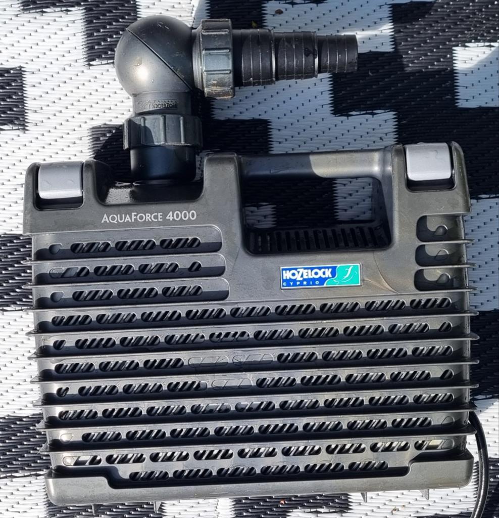 Hozelock AquaForce 4000. Zie ook mijn andere advertenties., Ophalen of Verzenden, Vijverpomp