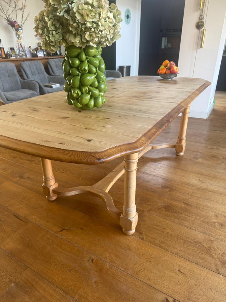 Uitschuifbare eettafel van massief grenen, Ophalen