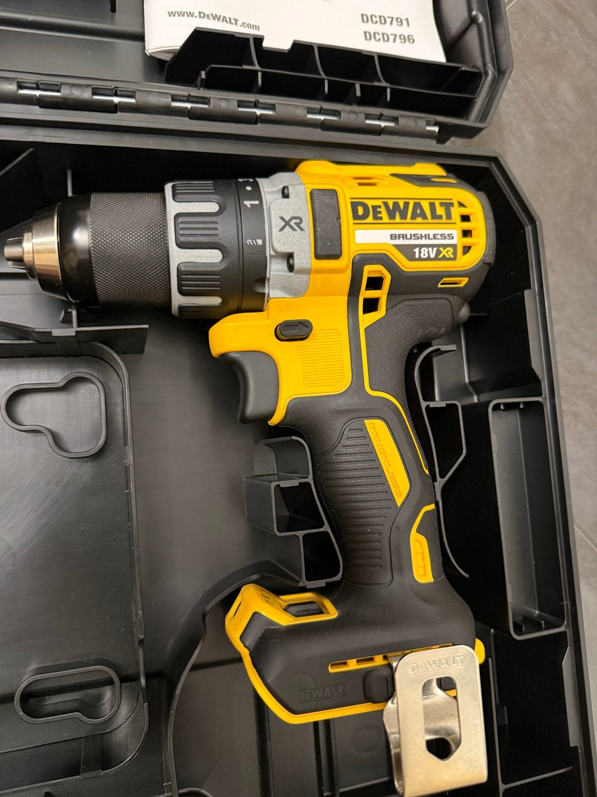 Nieuwe DeWalt DCD791NT 18V XR Accu Schroefboormachine (Body), Ophalen, 600 watt of meer, Variabele snelheid, Nieuw