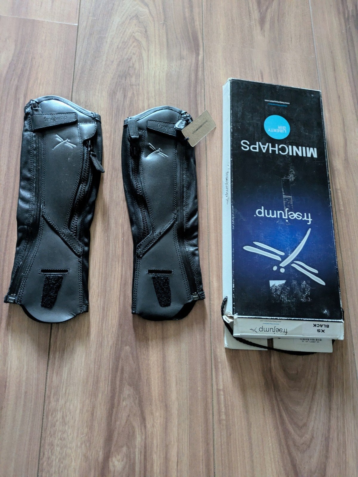 Freejump mini chaps Liberty air zwart XS, Ophalen of Verzenden, Nieuw, Kinderen, Schoeisel