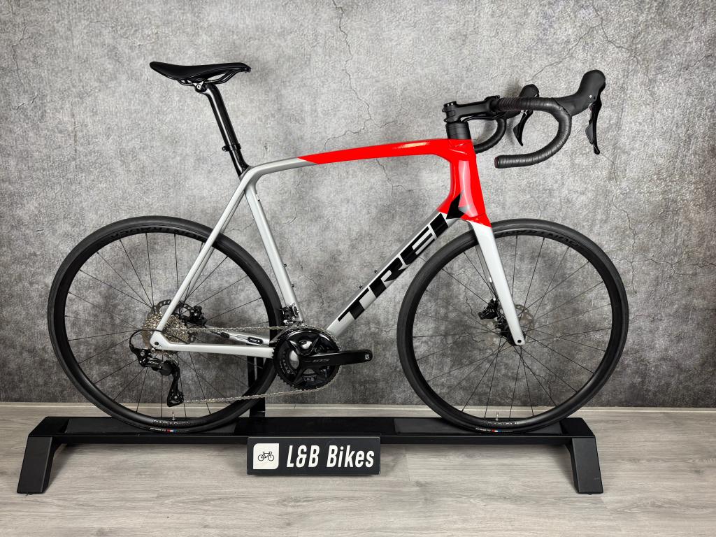 Nieuw! Trek Emonda SL5 Carbon Shimano 105 2x12 Speed Maat 62, Fietsen en Brommers, Fietsen | Racefietsen, Overige merken, Carbon