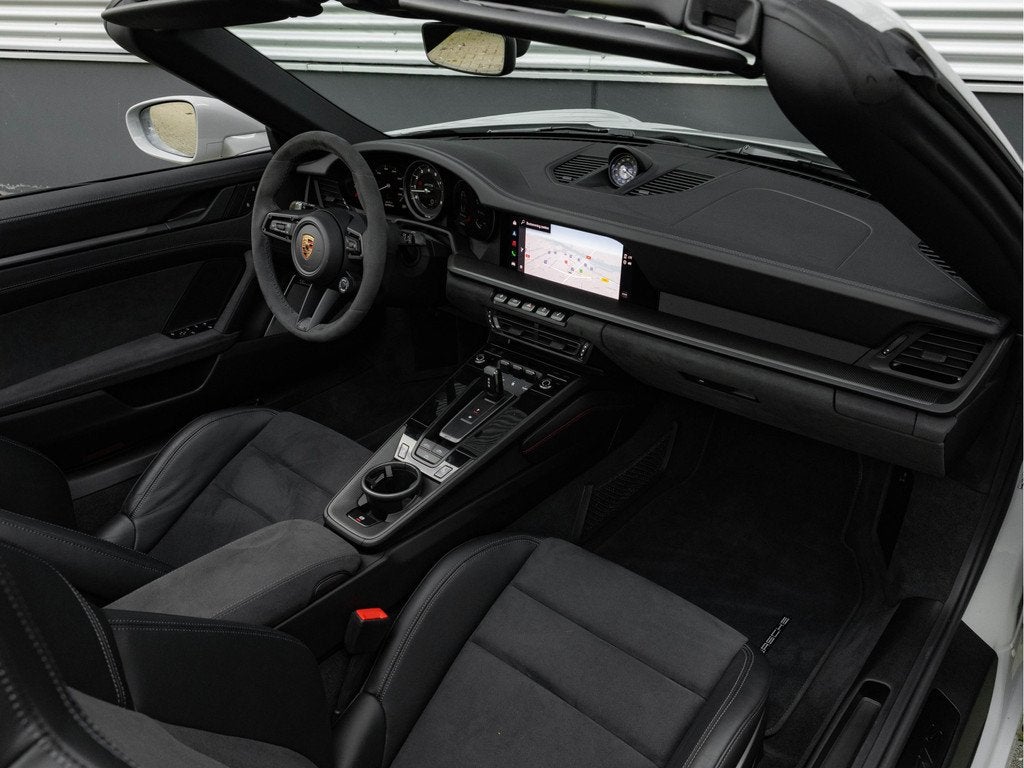 Porsche 911 Cabrio 3.0 Carrera GTS - Burmester Audio - Matri, Auto's, Porsche, 12 maanden, Gebruikt, 4 stoelen, 480 pk