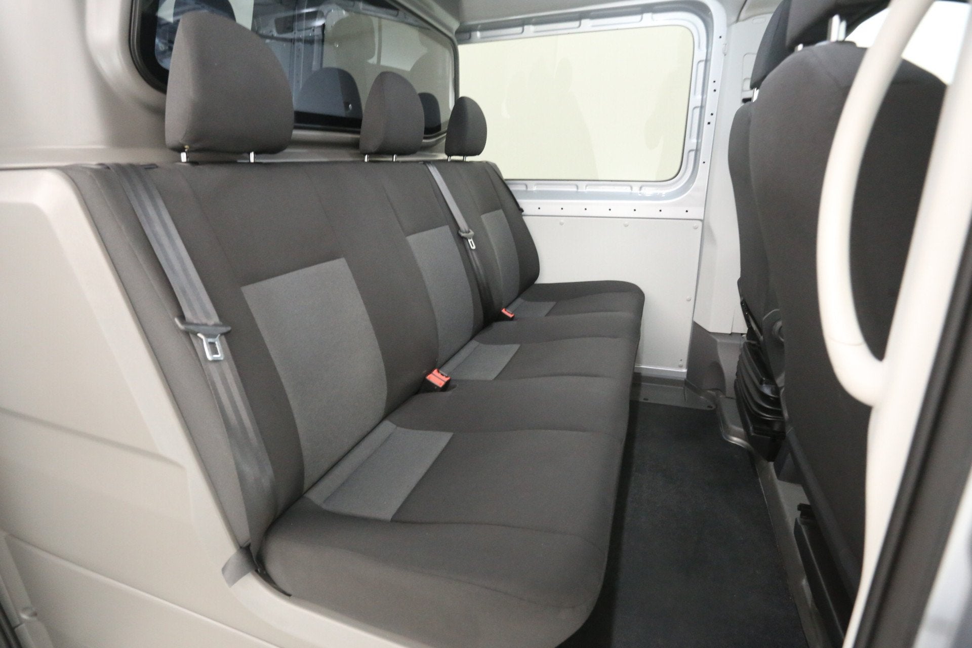 Volkswagen Crafter 2.0 TDI L3H2 | Dubbele Cabine | Airco | C, 13 km/l, Gebruikt, Euro 6, 4 cilinders