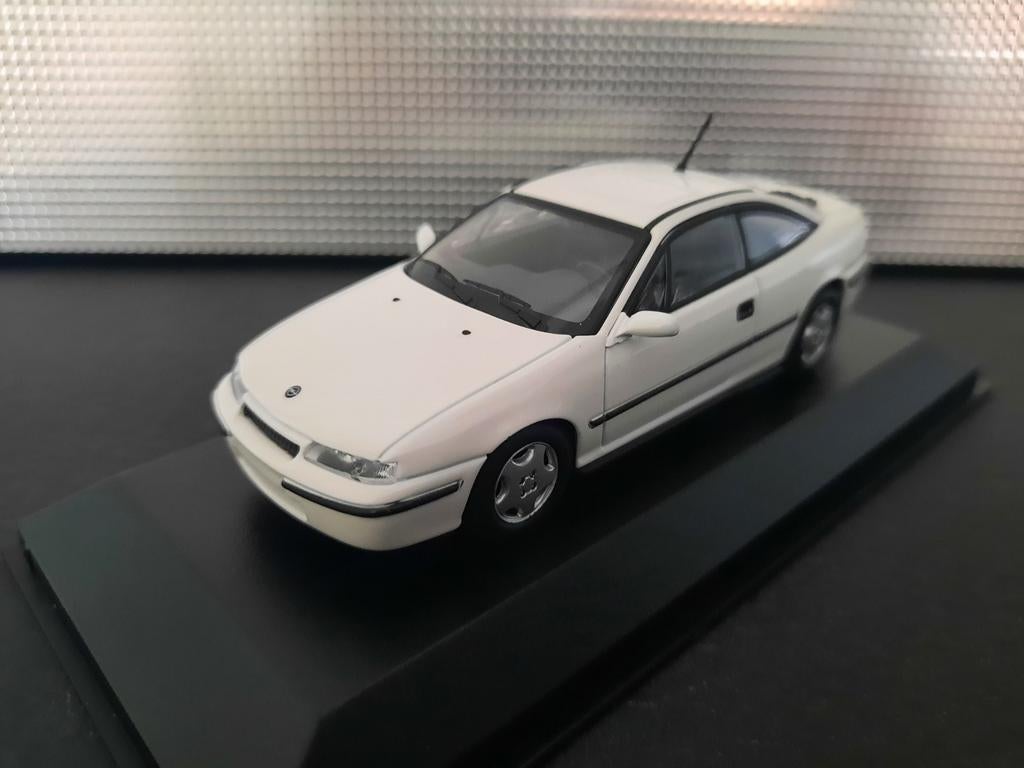 Opel Calibra 1989 Schaal 1:43, Overige merken, Nieuw, Ophalen of Verzenden, Maxichamps