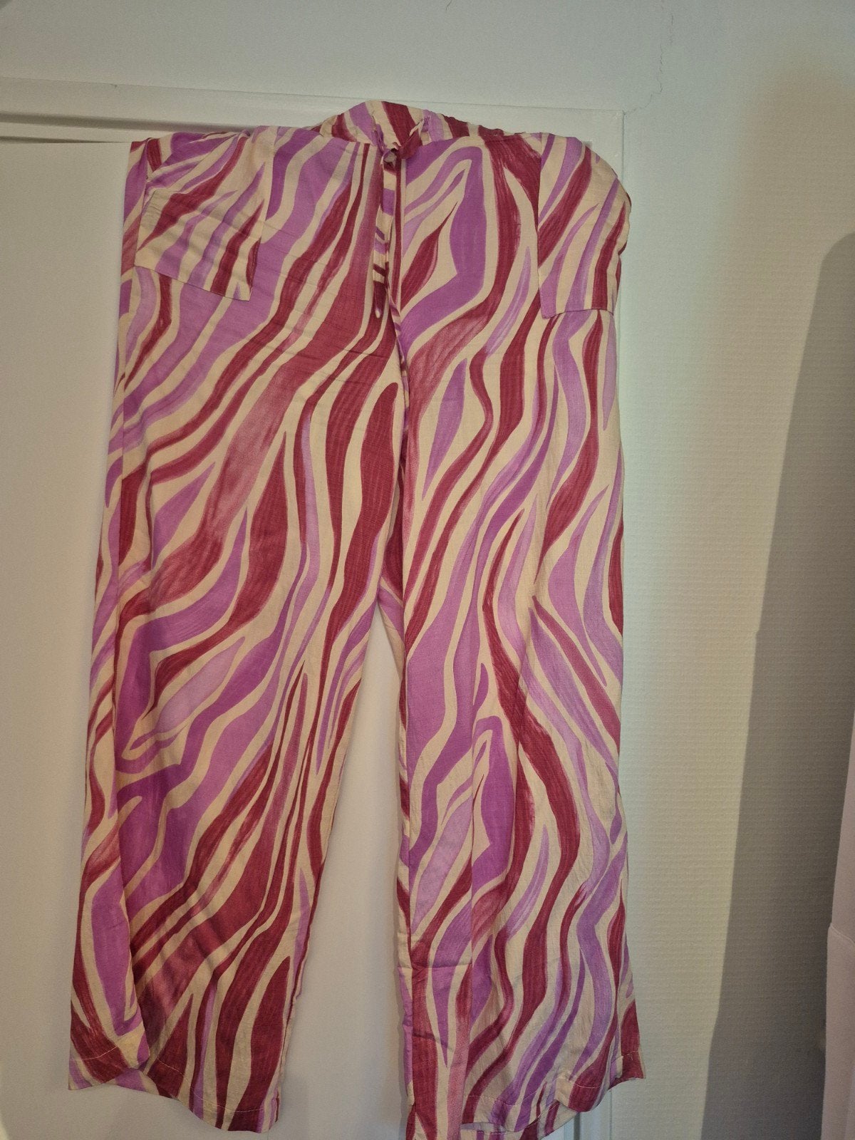 Zomerbroek maat 44/46, Kleding | Dames, Broeken en Pantalons, Ophalen of Verzenden, Zo goed als nieuw, Maat 46/48 (XL) of groter