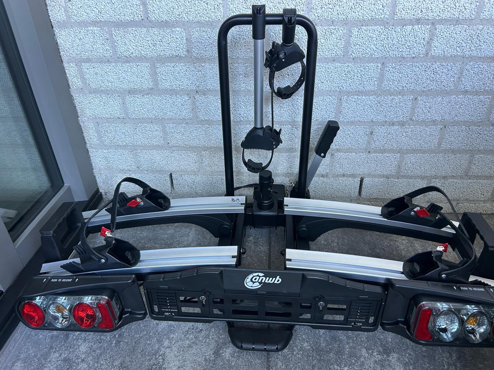 ANWB Touring Flex Plus fietsendrager voor 2 fietsen -met tas, Auto diversen, Ophalen, Zo goed als nieuw, Brede banden, 2 fietsen
