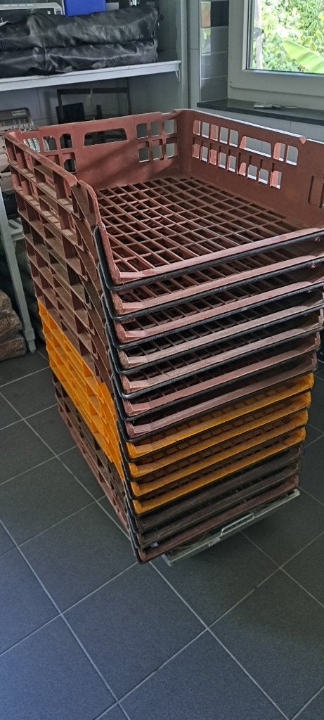 broodkratten op onderstel, Ophalen, Gebruikt, 40 tot 60 cm, 50 tot 75 cm