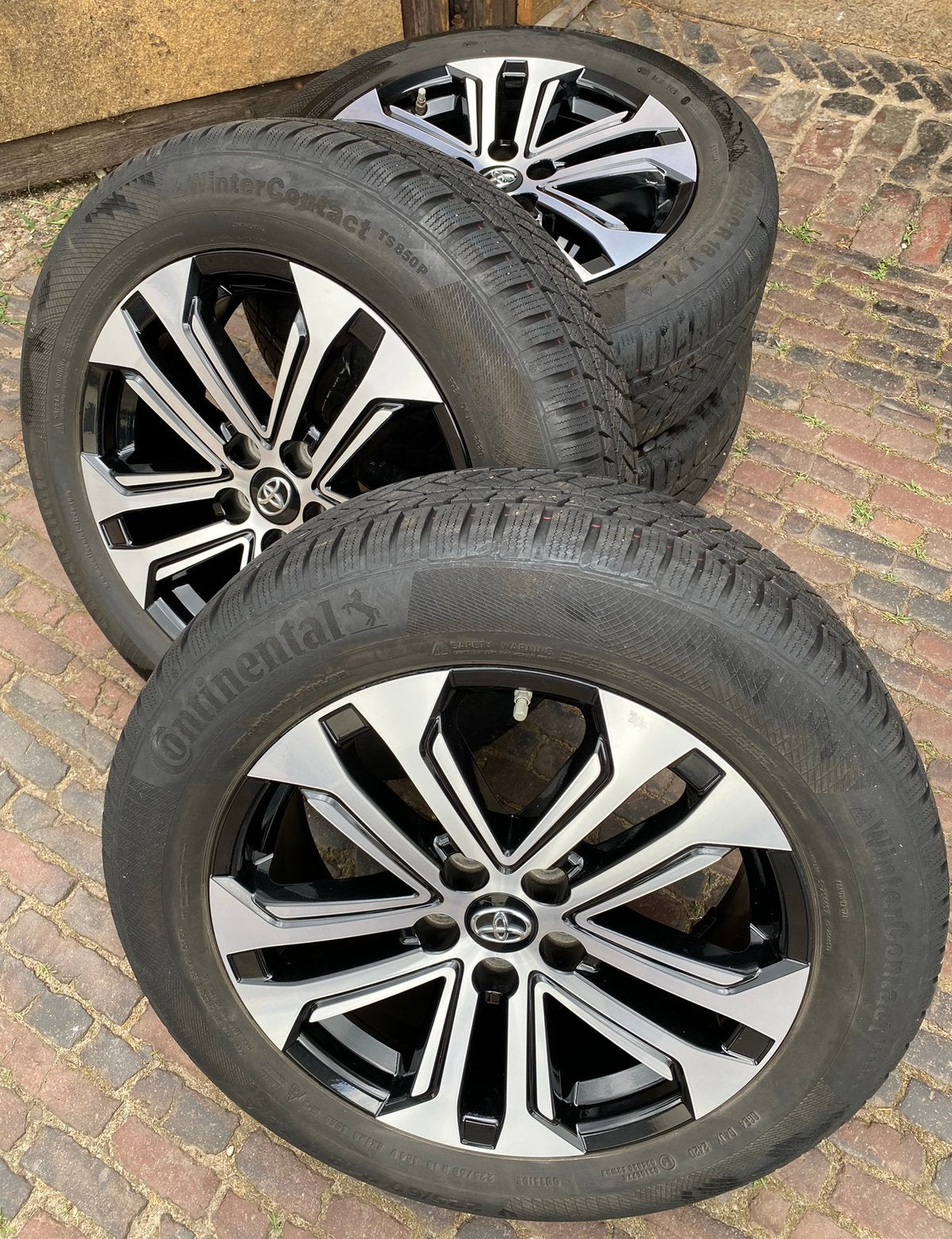 NIEUWE/demo 18” Toyota Rav4 velgen + 225/60 R18 winterbanden, 18 inch, Banden en Velgen, Nieuw, 225 mm