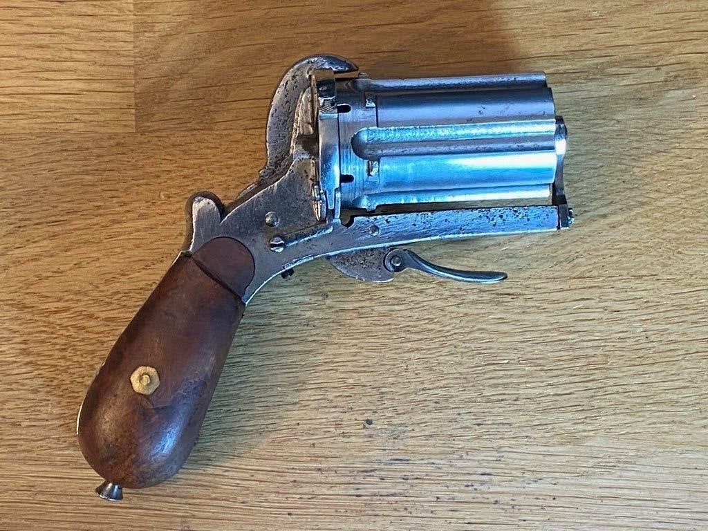 Antieke revolver voor verzamelaars, Antiek en Kunst, Antiek | Overige Antiek, Ophalen of Verzenden