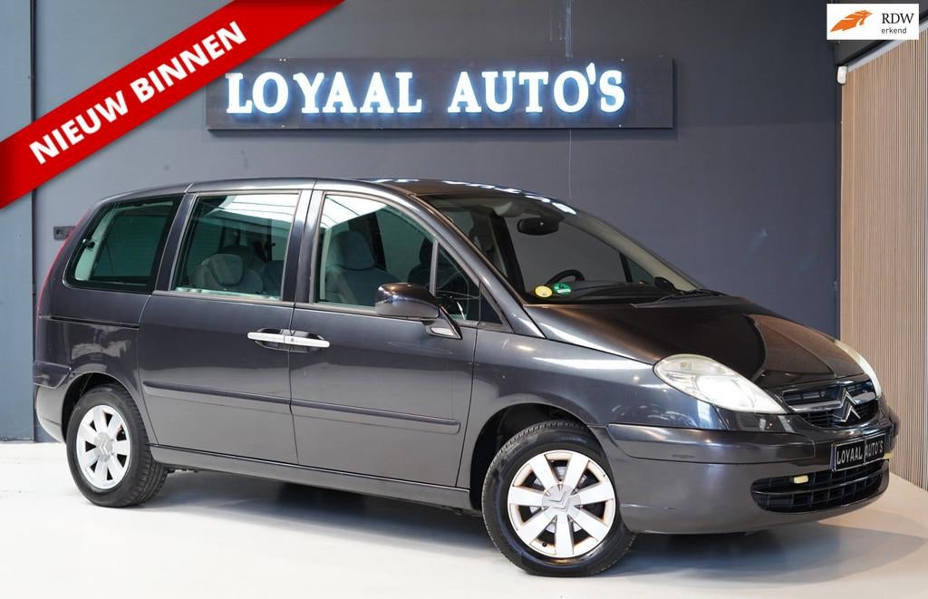 Citroen C8 2.0-16V Ligne Ambiance Luxe 7 PERSOONS | AIRCO |, Auto's, Voorwielaandrijving, Gebruikt, 4 cilinders, Parkeersensor