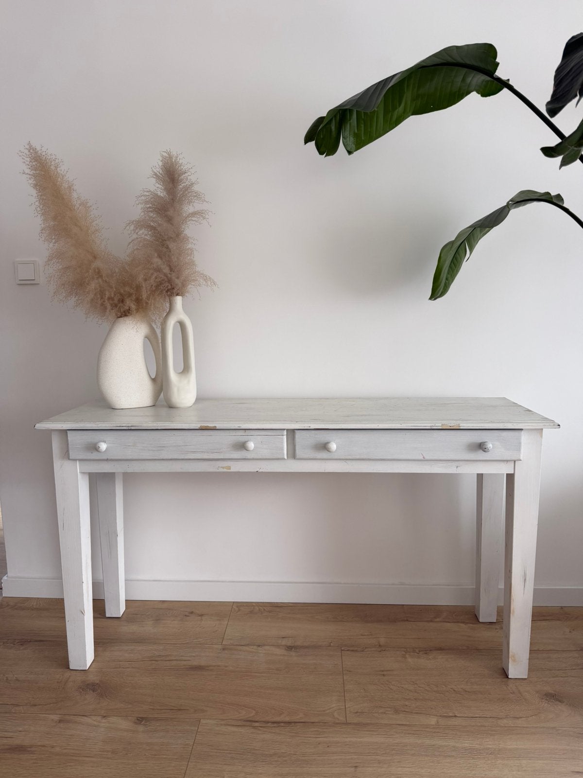 Brocante witte massief grenenhouten sidetable incl. 2 lades, Huis en Inrichting, Tafels | Sidetables, Ophalen, 100 tot 150 cm