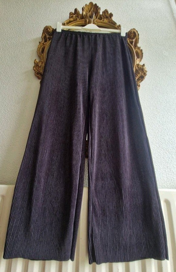 Rimini zwart dun rib stof elastische broek recht model, Ophalen of Verzenden, Zo goed als nieuw, Broek of Spijkerbroek, Rimini