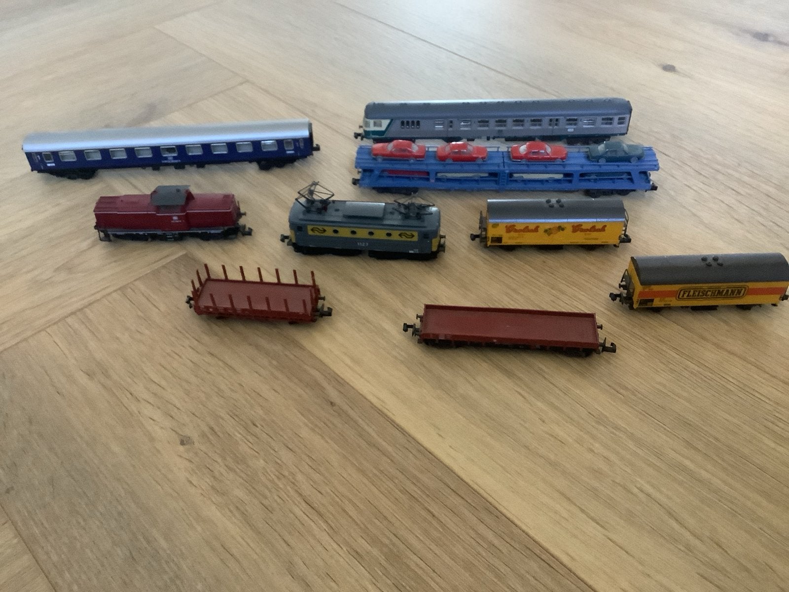 Diverse modeltreinen en wagons, o.a. NS en Fleischmann, Gebruikt, Fleischmann, Ophalen of Verzenden, Analoog