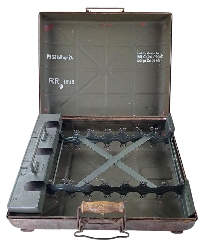 duitse ww2 steel box, Ophalen of Verzenden, Duitsland