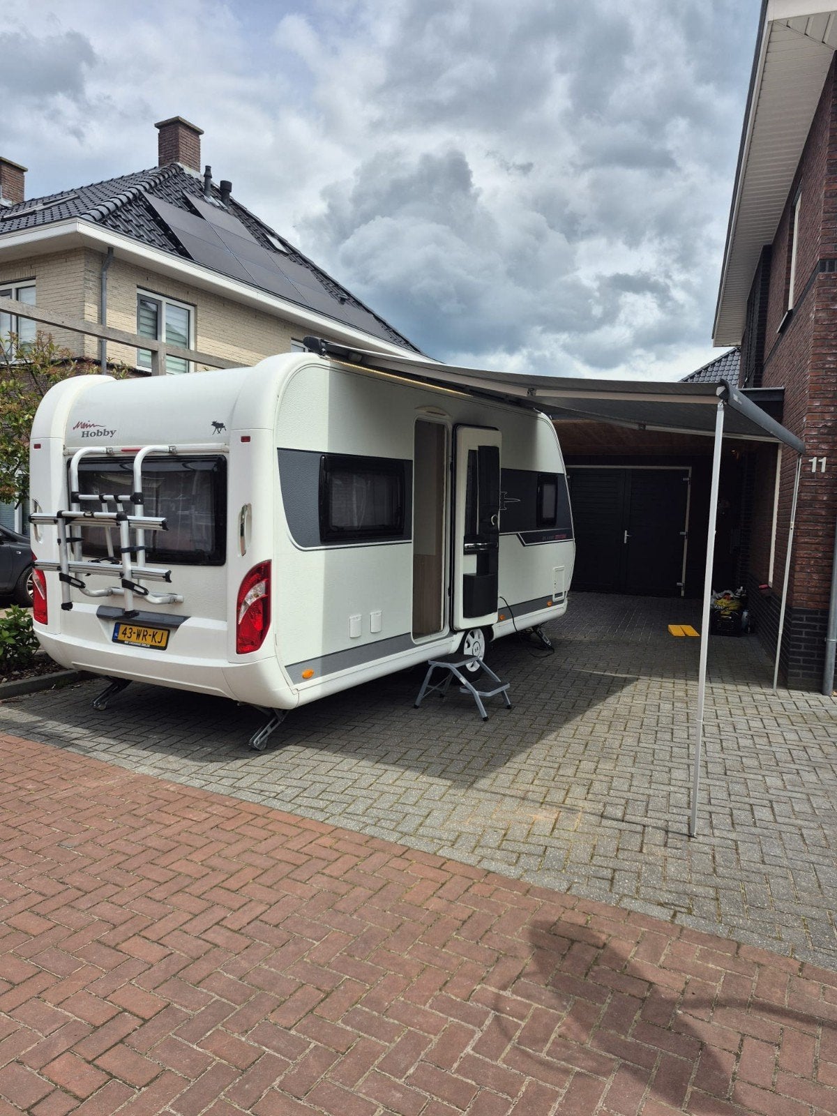 Hobby 460 de luxe met dakairco, mover, fietsendrager, Rondzit, Hobby, Frans bed, Particulier