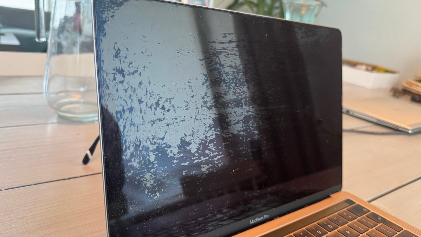MacBook Pro 13 inch (Model A1706) - Schermdefect, MacBook Pro, Minder dan 4 GB, Qwerty, Verzenden