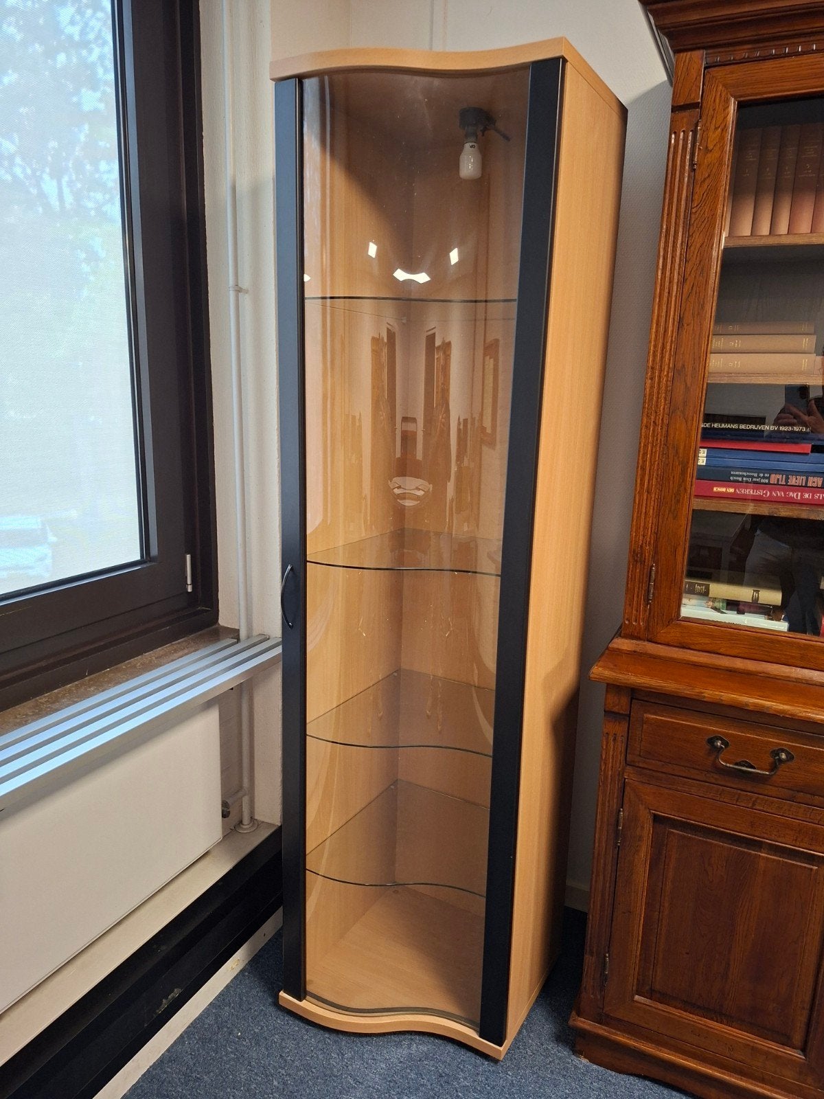 vitrinekast, Ophalen, 25 tot 50 cm, 50 tot 100 cm, 150 tot 200 cm