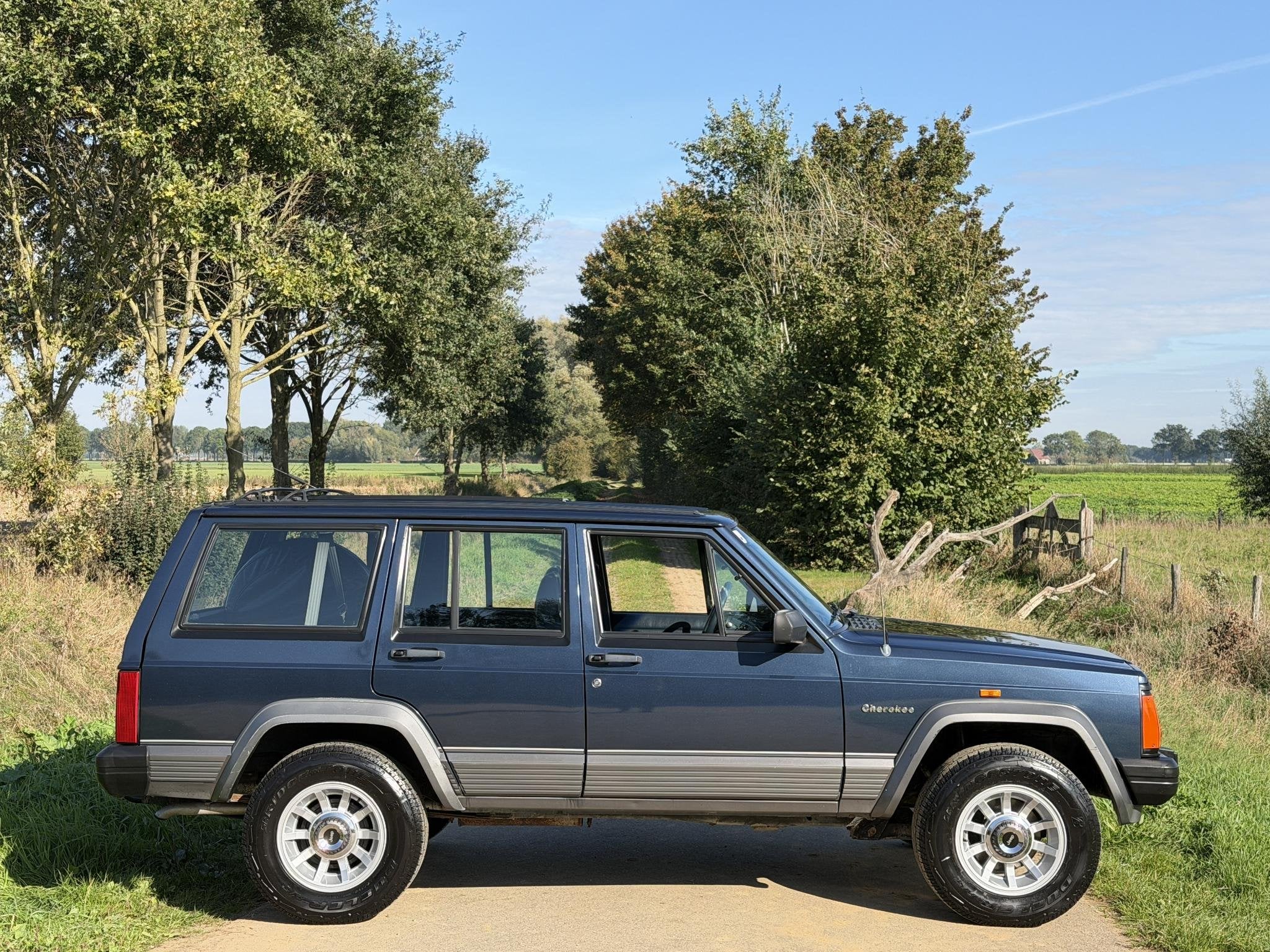 Jeep Cherokee XJ 2.1 TD 4X4, TREKHAAK NETTE STAAT!, foto 6