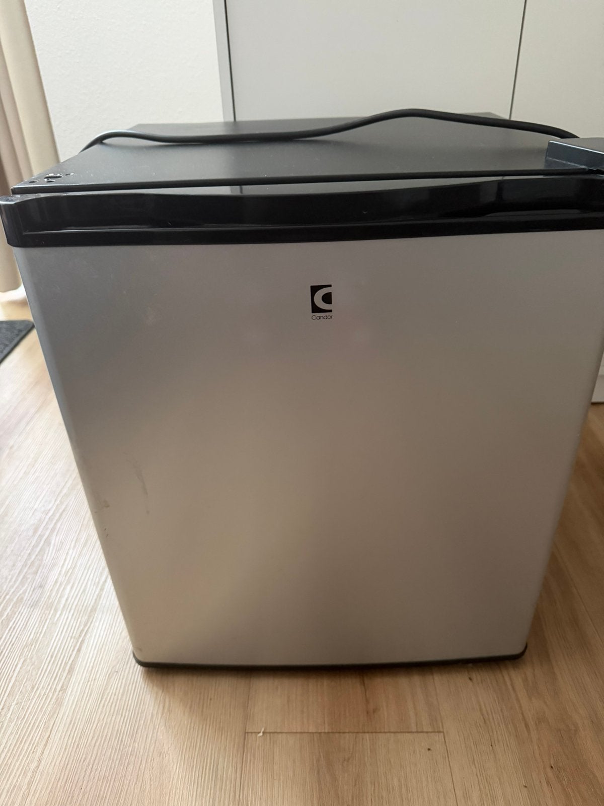 Candy Mini Fridge for Sale, Zonder vriesvak, Minder dan 85 cm, Ophalen of Verzenden, Minder dan 75 liter