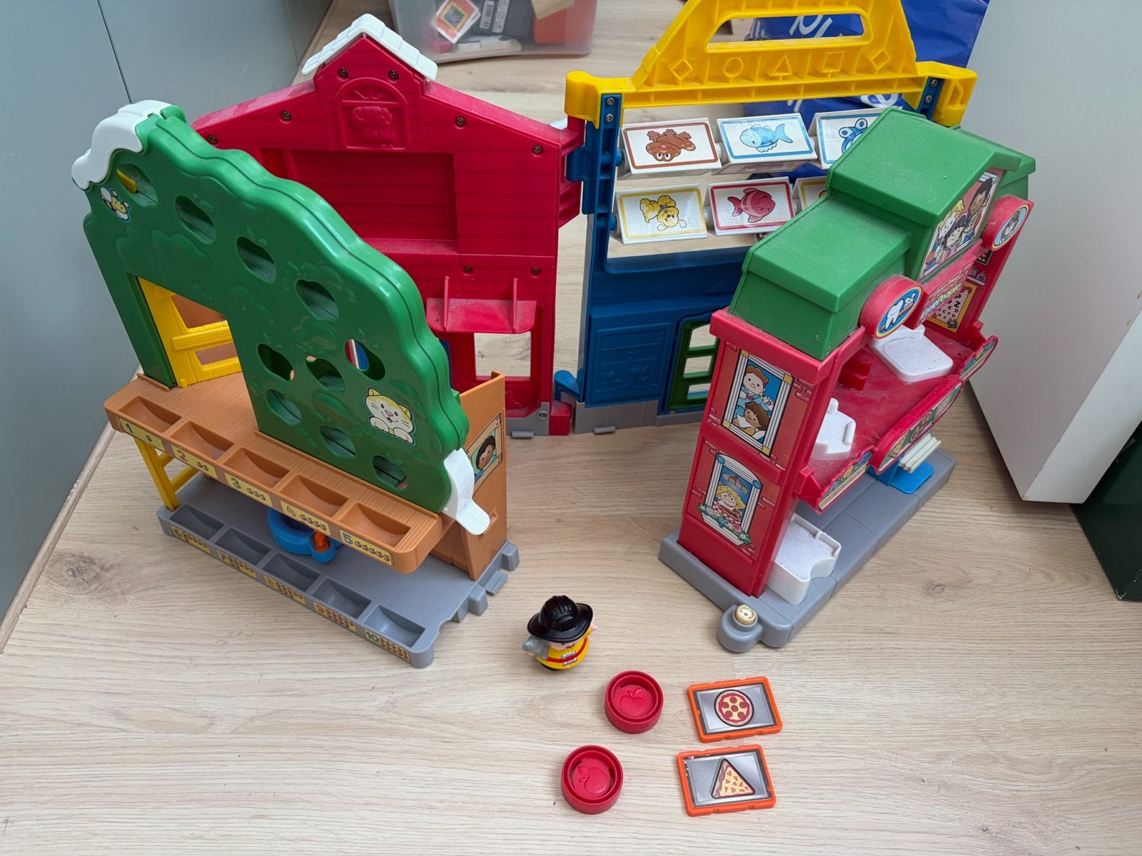Fisher-Price Little People Speelset: School, Boerderij, Dokt, Kinderen en Baby's, Speelgoed | Fisher-Price, Ophalen of Verzenden