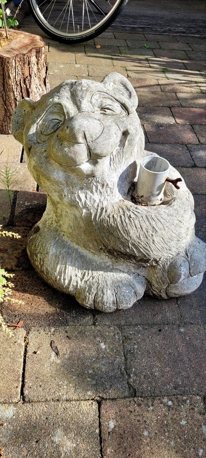 knuffelbeer van beton t.b.v. parasol of droogmolen, Tuin en Terras, Ophalen, Gebruikt, Overige typen
