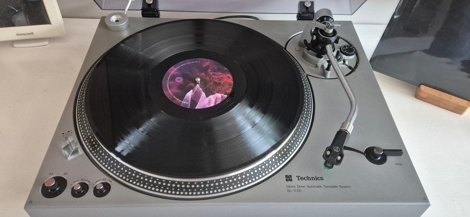 Technics SL-1700 Direct Drive Semi Automatische Platenspeler, Ophalen, Gebruikt, Automatisch, Platenspeler