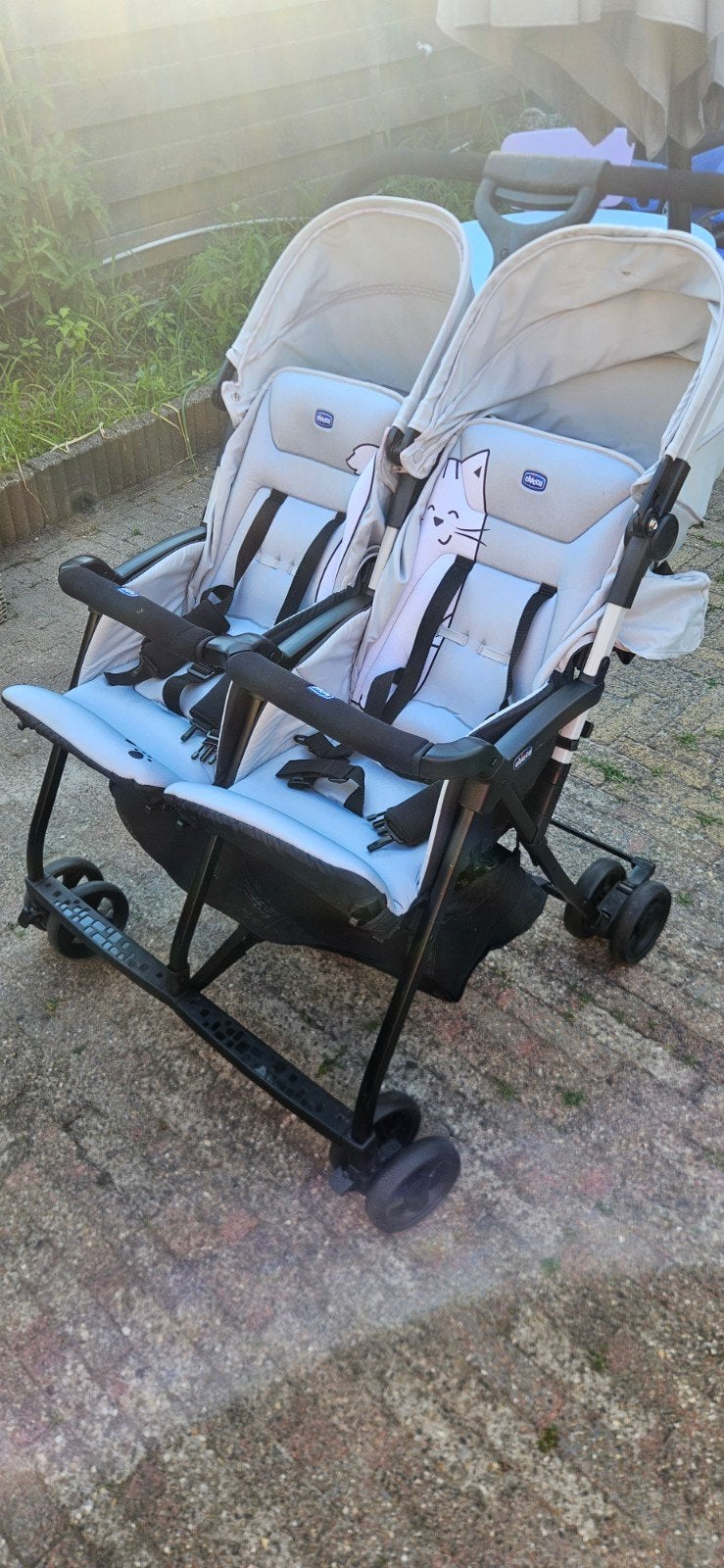 Chicco Tweeling Buggy - Lichtgewicht en Compact, Kinderen en Baby's, Buggy's, Ophalen, Zo goed als nieuw, Overige merken, Duomodel