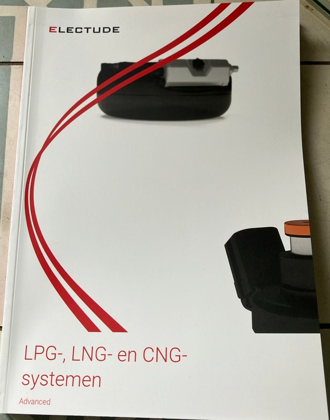 Electude Development - LPG-, LNG- en CNG-systemen advanced, Electude Development, Nieuw, Ophalen of Verzenden, Nederlands