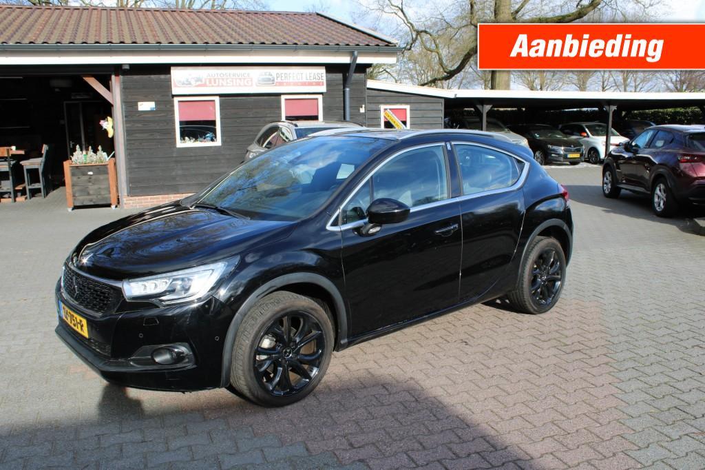 Ds DS 4 CROSSBACK 1.2 PureTech Connected Chic 130PK - Navi C, Zwart, Bedrijf, Handgeschakeld, DS 4