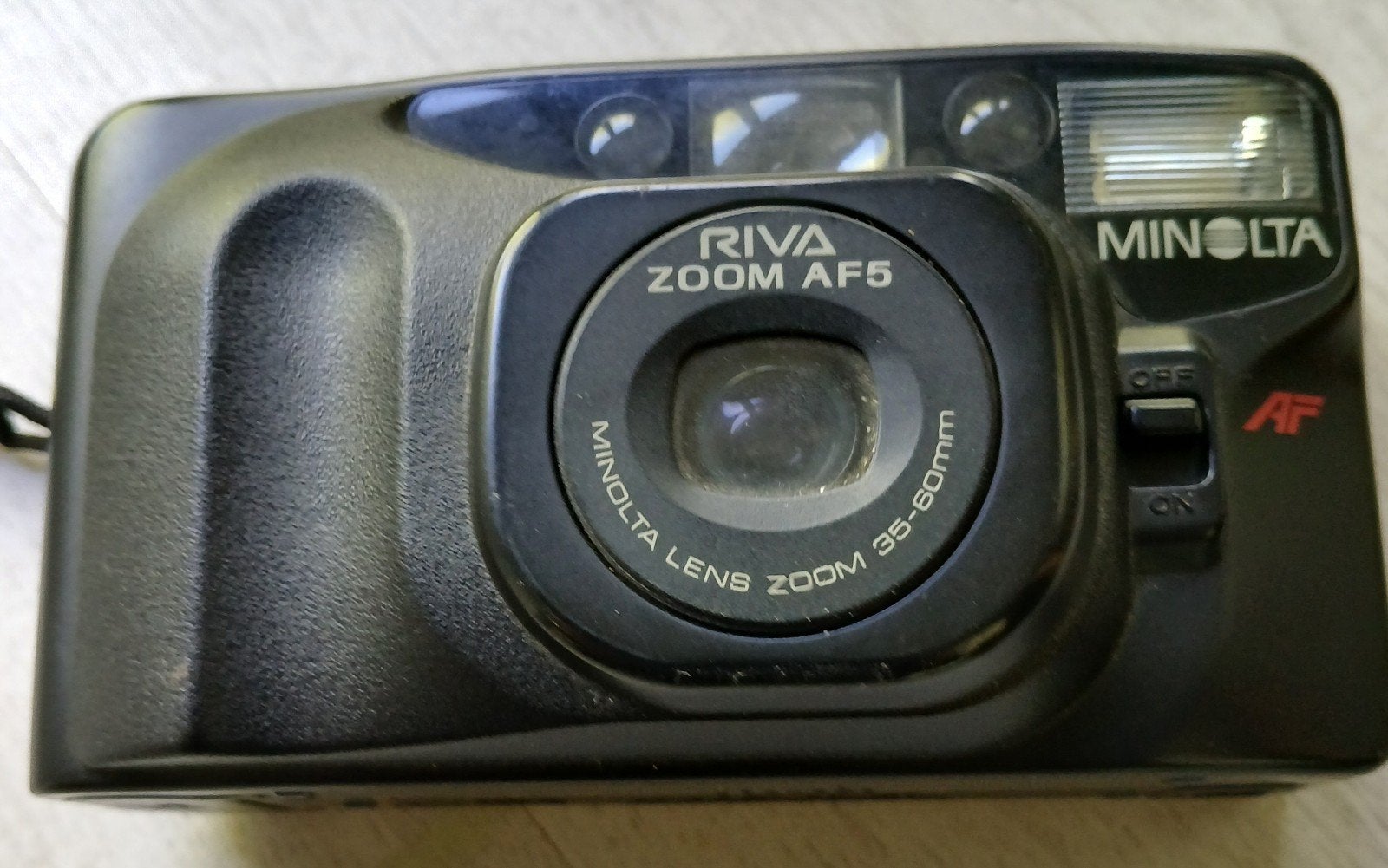 Minolta Riva Zoom AF 5 Compact Camera, Audio, Tv en Foto, Fotocamera's Analoog, Ophalen of Verzenden, Gebruikt, Compact, Minolta