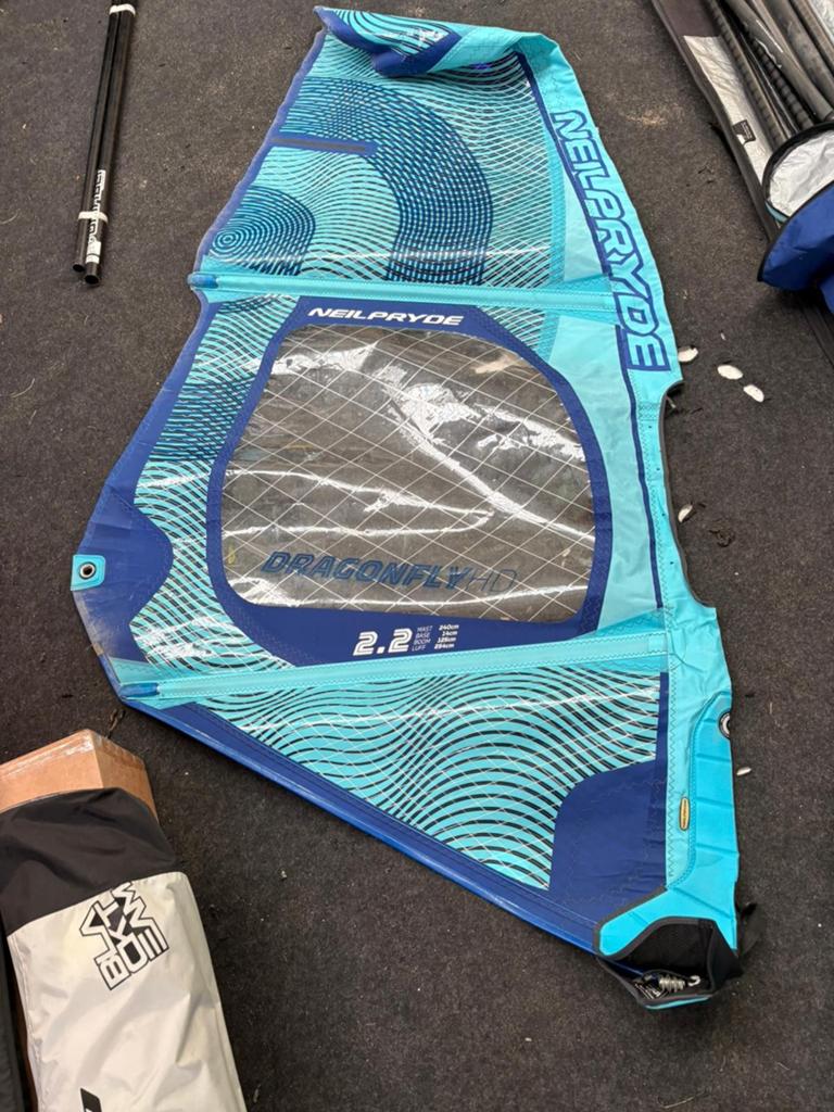 Neil Pryde Dragonfly 2.2 met mast en giek, Watersport en Boten, Windsurfen, Gebruikt, -, -, Mast