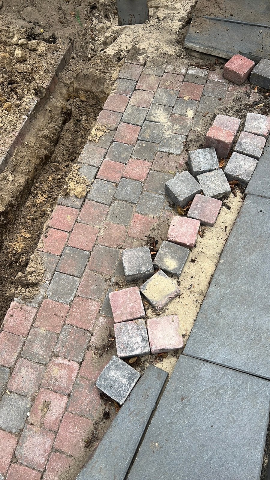24 M2 klinkers blauw - rood 10 x 10 cm ** Gratis **, Tuin en Terras, Ophalen, Zo goed als nieuw, Beton, Klinkers