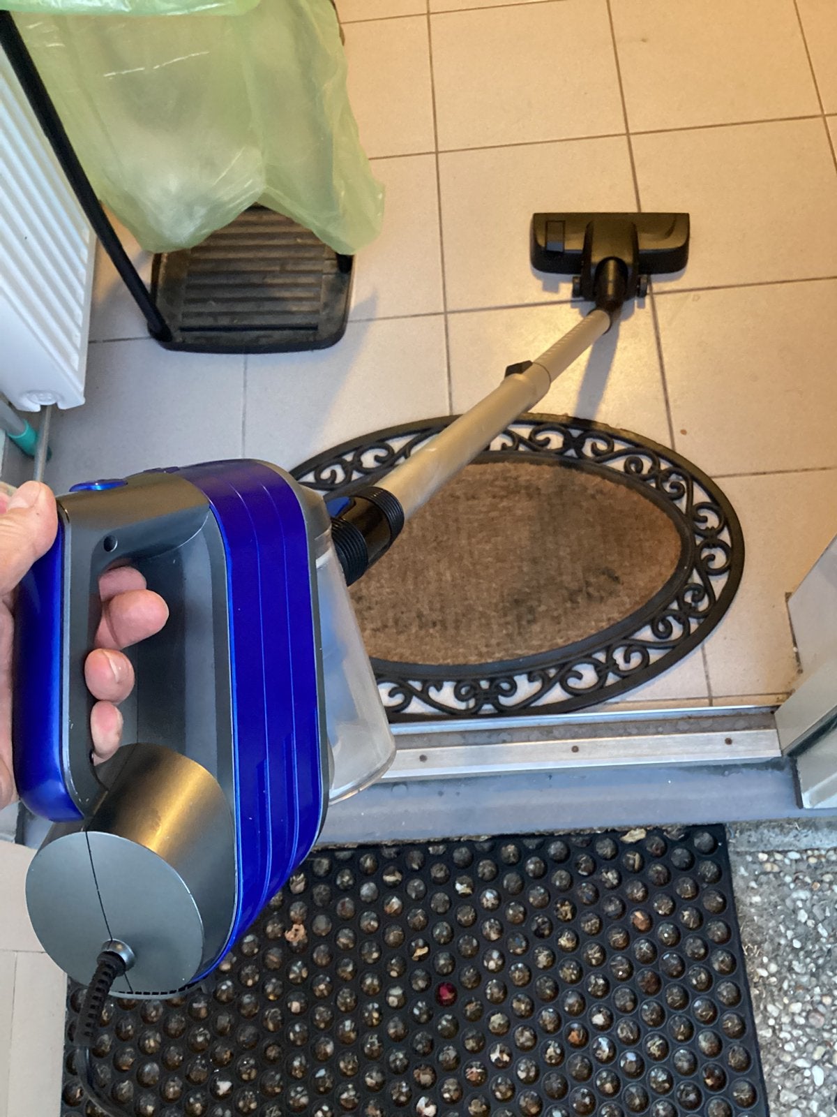 Campingstofzuigertje op 220v, Ophalen, Gebruikt