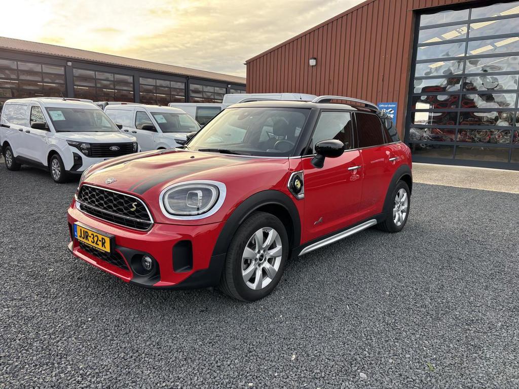 MINI Countryman COOPER SE CLASSIC ALL4 (bj 2023, automaat), Auto's, Gebruikt, Euro 6, Countryman, Met garantie (alle)