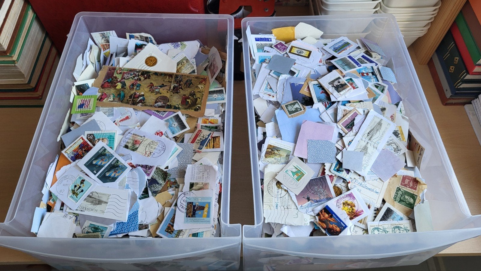 Kilowaar postzegels buitenland wereld 6,5 kilo!, Ophalen of Verzenden, Buitenland
