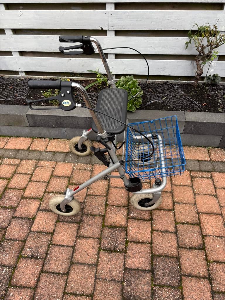 Rollator, Diversen, Rollators, Ophalen of Verzenden, Zo goed als nieuw