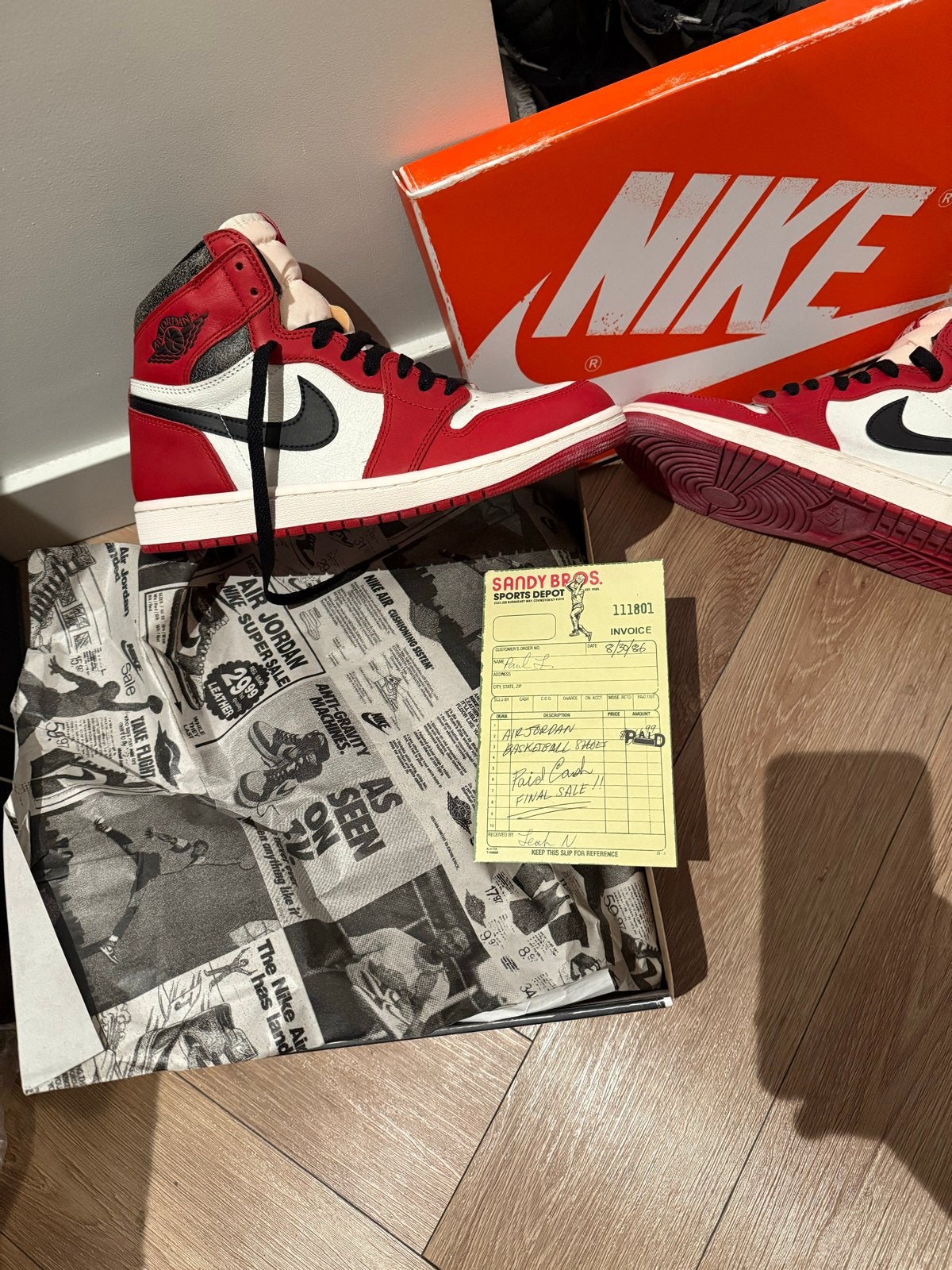 Nike Air Jordan 1 Retro High OG Chicago lost and found, Wit, Nieuw, Ophalen of Verzenden, Sneakers of Gympen